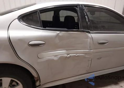 2007 Pontiac Grand Prix z USA, uszkodzony, nr VIN 2G2WP552971174424